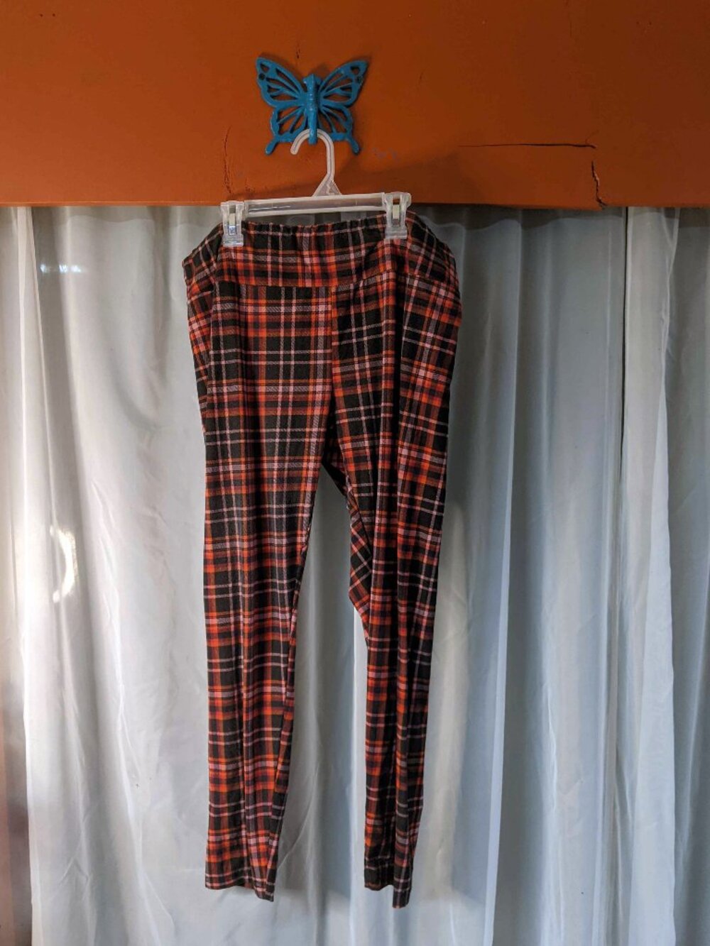 No Boundaries XXL Plaid Leggings
